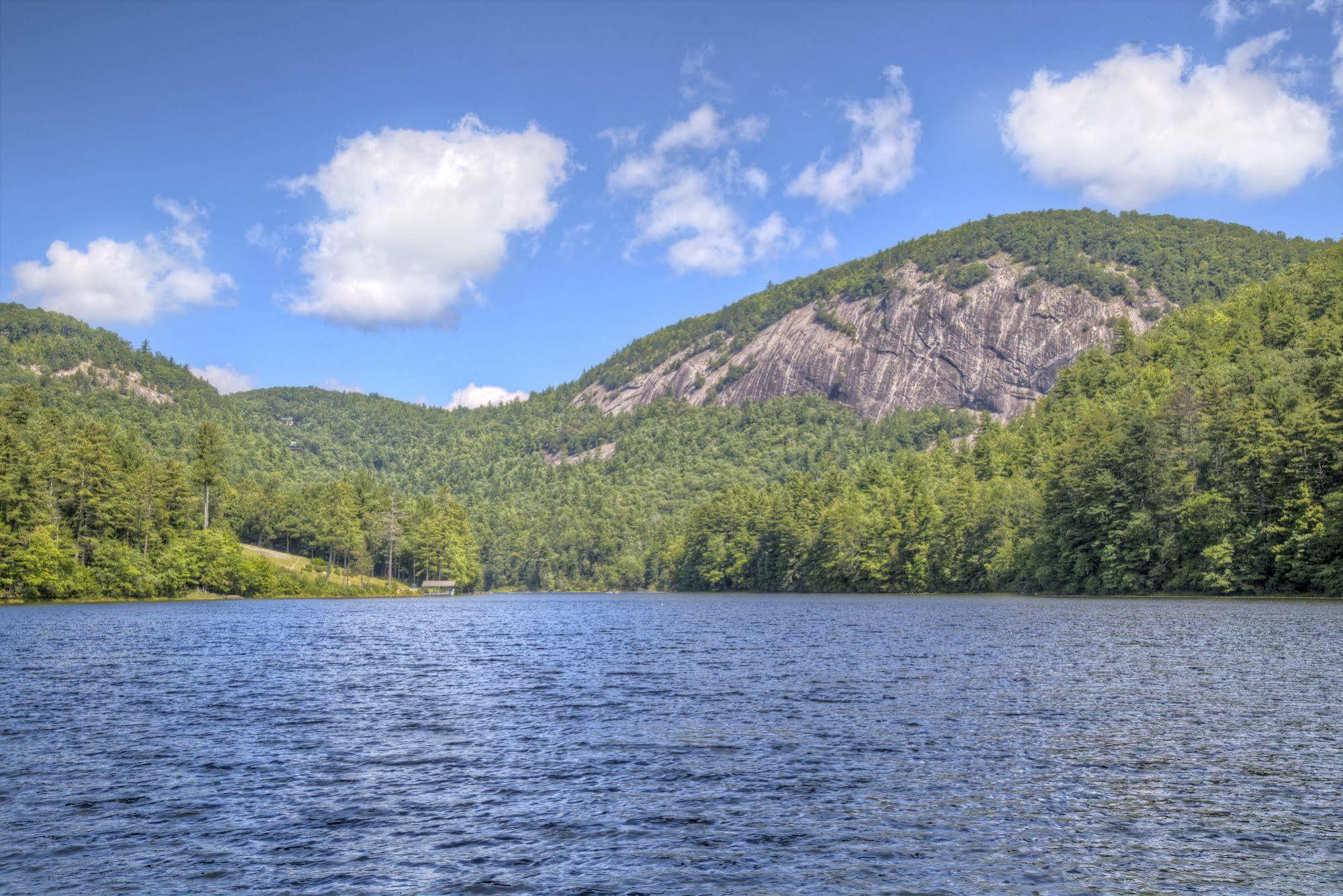 Foxhunt At Sapphire Valley Экстерьер фото